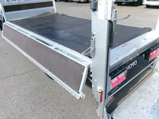 トヨタ トヨエース TPG-XZU645(2WD)の写真23