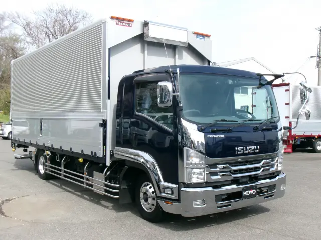 いすゞ フォワード 2RG-FRR90T2(2WD)の写真3