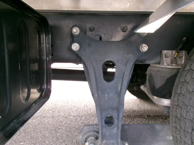 いすゞ フォワード 2RG-FRR90T2(2WD)の写真44