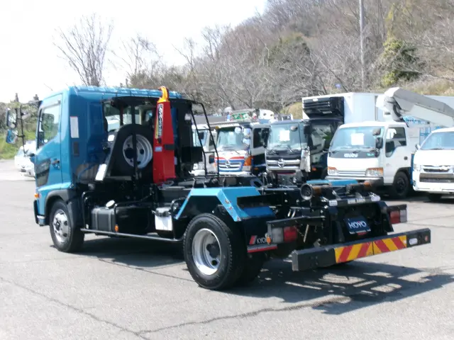 日野 レンジャー 2KG-FC2ABA(2WD)の写真3