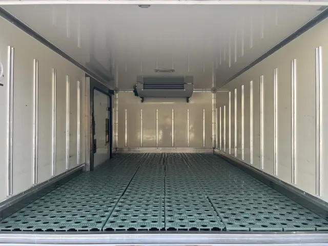 日産 アトラス 2RG-AHR88AN(2WD)の写真25