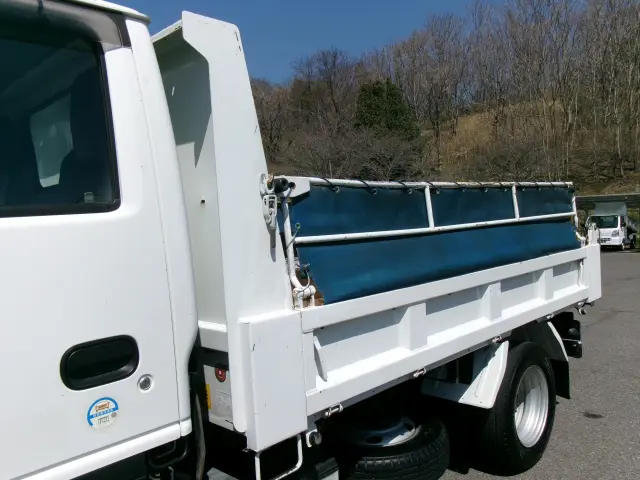 いすゞ エルフ TKG-NJR85AD(2WD)の写真16