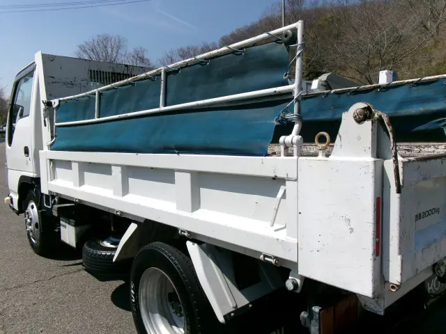 いすゞ エルフ TKG-NJR85AD(2WD)の写真17