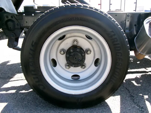 いすゞ エルフ TKG-NJR85AD(2WD)の写真39