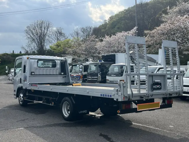 いすゞ エルフ BKG-NPR85ANの写真3