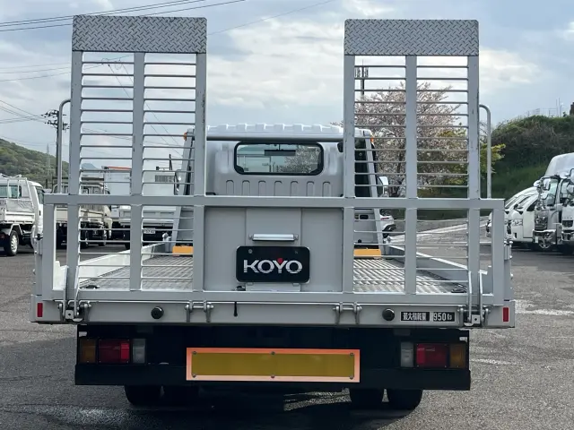 いすゞ エルフ BKG-NPR85ANの写真4