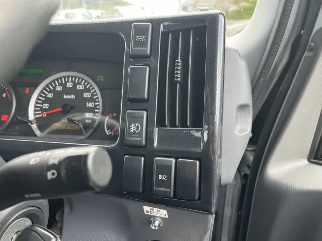 いすゞ エルフ BKG-NPR85ANの写真12