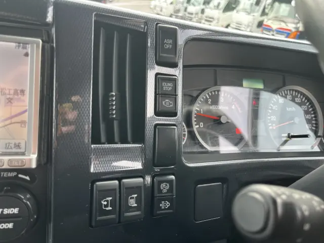 いすゞ エルフ BKG-NPR85ANの写真13