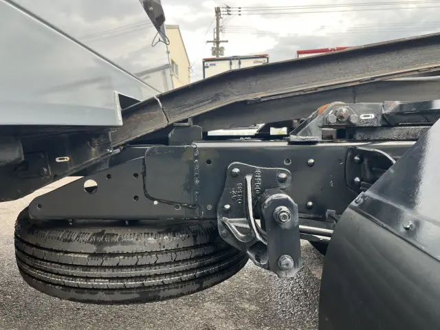 いすゞ エルフ BKG-NPR85ANの写真39