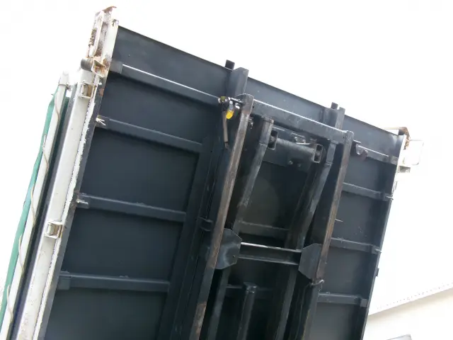 日野 デュトロ TKG-XZU700X(2WD)の写真24