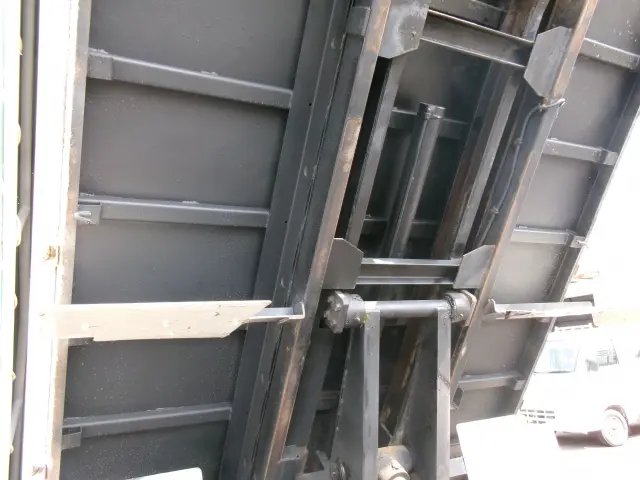 日野 デュトロ TKG-XZU700X(2WD)の写真25