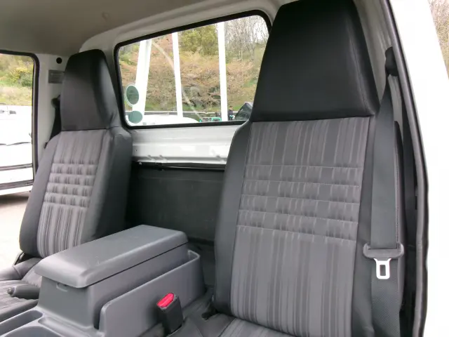 マツダ ボンゴトラック DBF-SLP2T(2WD)の写真11