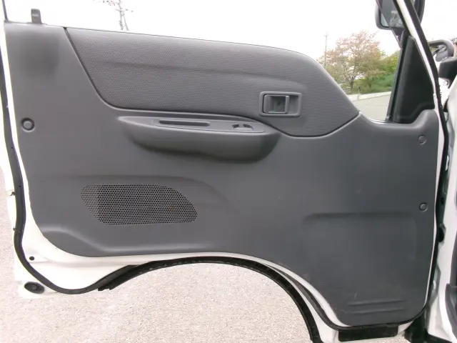 マツダ ボンゴトラック DBF-SLP2T(2WD)の写真13