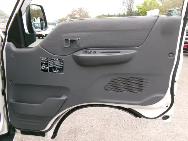 マツダ ボンゴトラック DBF-SLP2T(2WD)の写真14