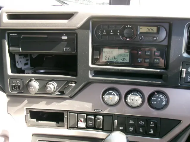 ＵＤ クオン 2PG-CX5BAの写真13