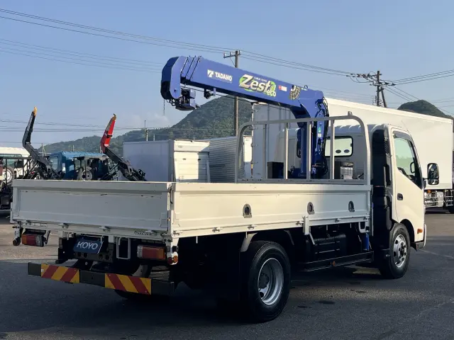 トヨタ ダイナ TKG-XZU712(2WD)の写真2
