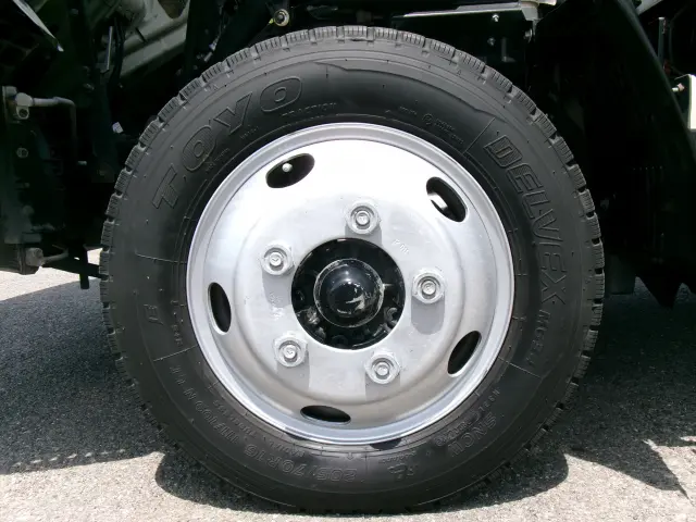 いすゞ エルフ SKG-NMR85AN(2WD)の写真36