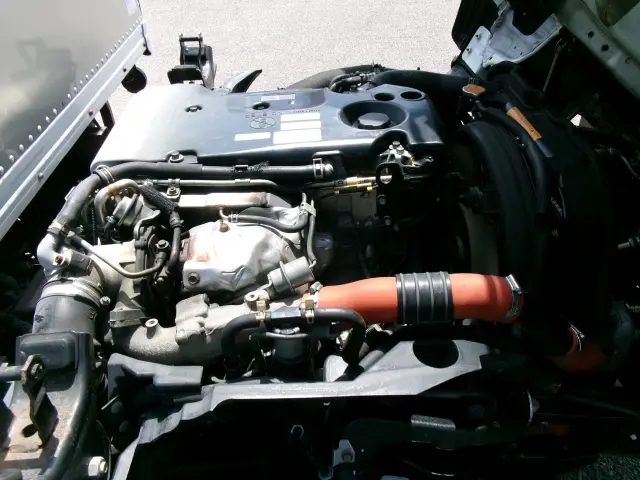 いすゞ エルフ SKG-NMR85AN(2WD)の写真49