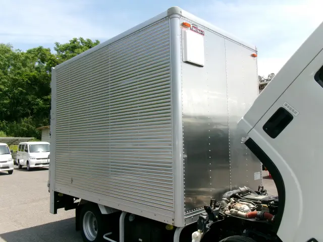 いすゞ エルフ TPG-NMR85AN(2WD)の写真13