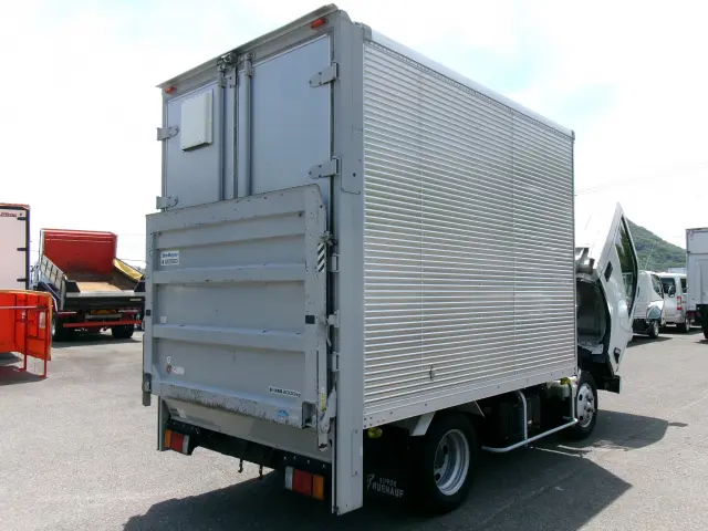 いすゞ エルフ TPG-NMR85AN(2WD)の写真14