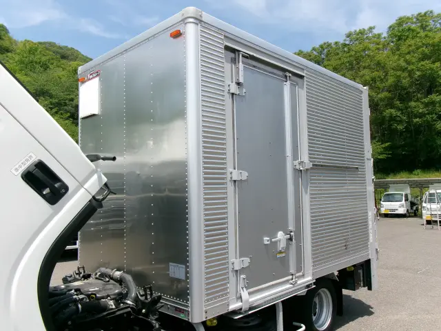 いすゞ エルフ TPG-NMR85AN(2WD)の写真15