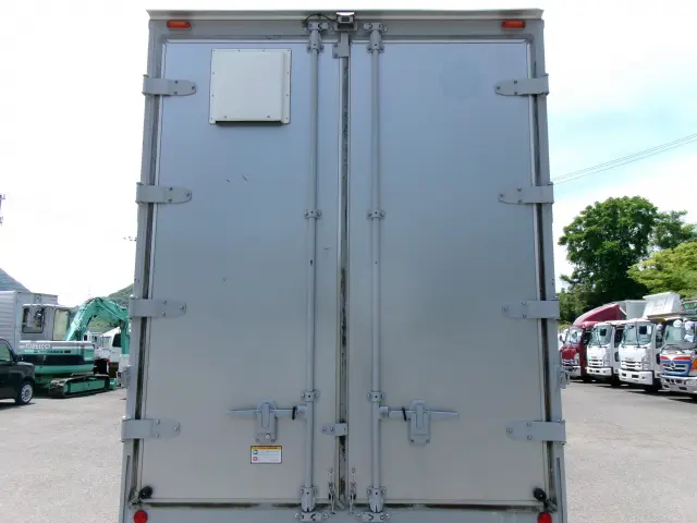 いすゞ エルフ TPG-NMR85AN(2WD)の写真17