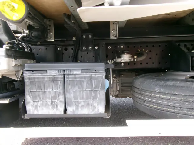 いすゞ エルフ TPG-NMR85AN(2WD)の写真27