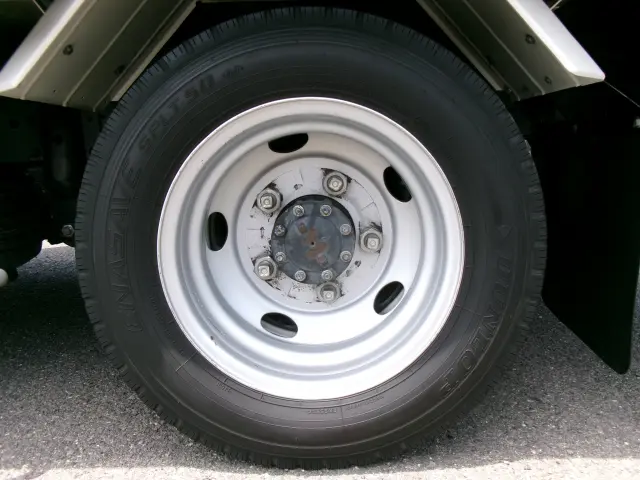 いすゞ エルフ TPG-NMR85AN(2WD)の写真28