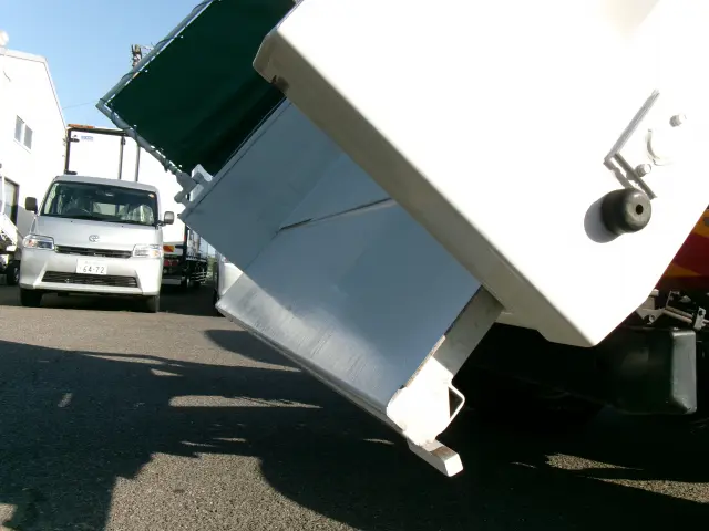 いすゞ フォワード FRR90-7069015(2WD)の写真26