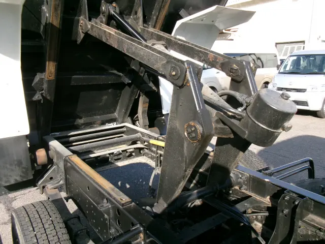 いすゞ フォワード FRR90-7069015(2WD)の写真28