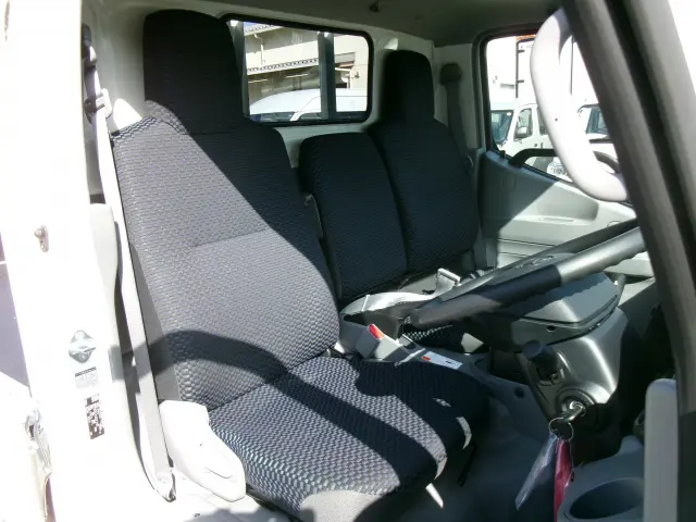 トヨタ ダイナ 2WG-GDY232(2WD)の写真7