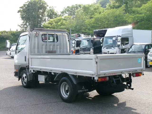三菱 キャンターガッツ KC-FB501B(2WD)の写真3