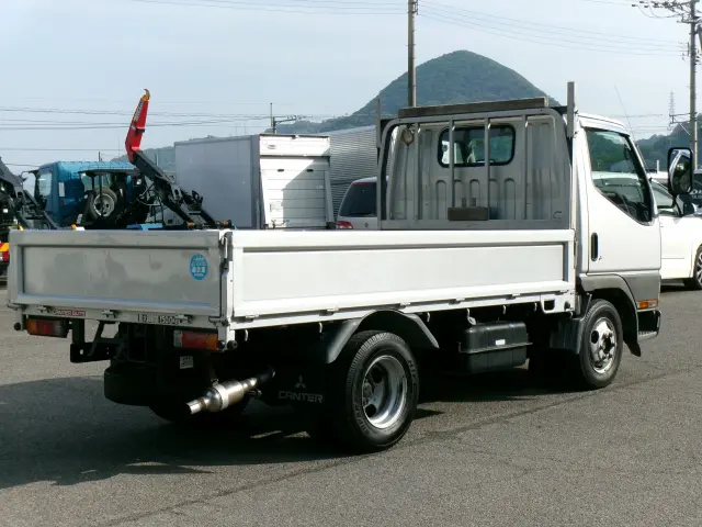 三菱 キャンターガッツ KC-FB501B(2WD)の写真5