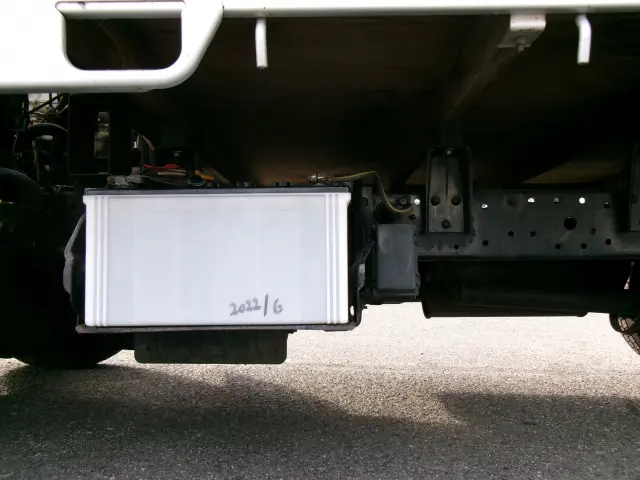 三菱 キャンターガッツ KC-FB501B(2WD)の写真27