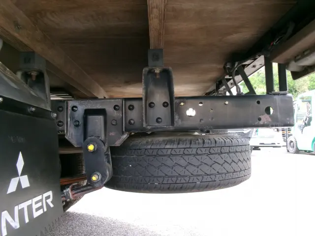 三菱 キャンターガッツ KC-FB501B(2WD)の写真30