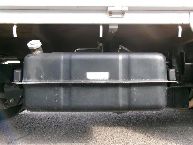 三菱 キャンターガッツ KC-FB501B(2WD)の写真33