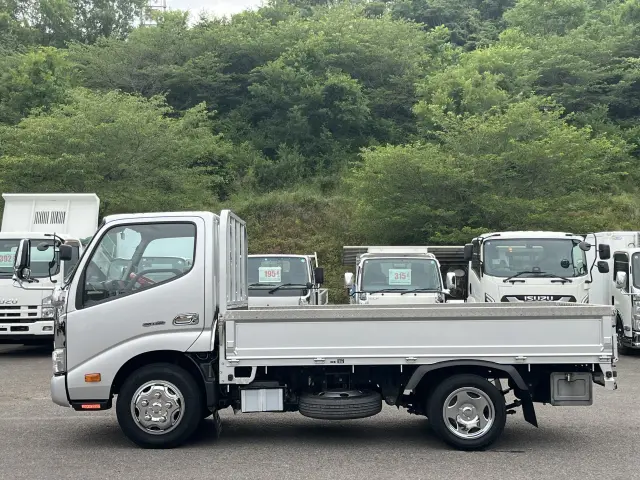 日野 デュトロ TPG-XZU605M(2WD)の写真3