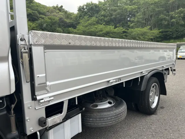 日野 デュトロ TPG-XZU605M(2WD)の写真28