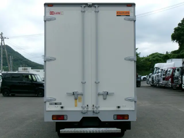 日野 デュトロ 2RG-XZU605M(2WD)の写真6