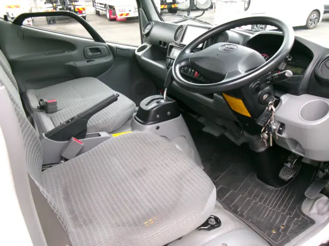 トヨタ ダイナ LDF-KDY231(2WD)の写真10