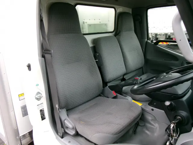 トヨタ ダイナ LDF-KDY231(2WD)の写真11