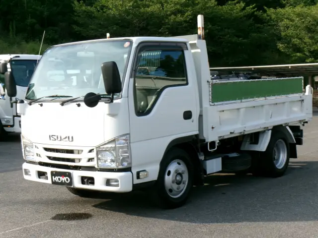 いすゞ エルフ TPG-NKR85AD(2WD)の写真1