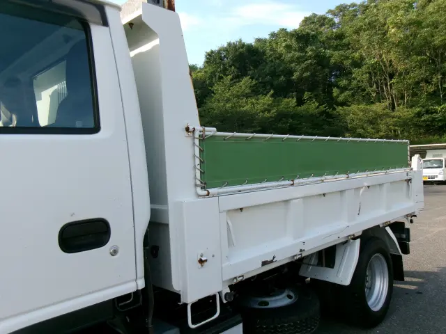 いすゞ エルフ TPG-NKR85AD(2WD)の写真15