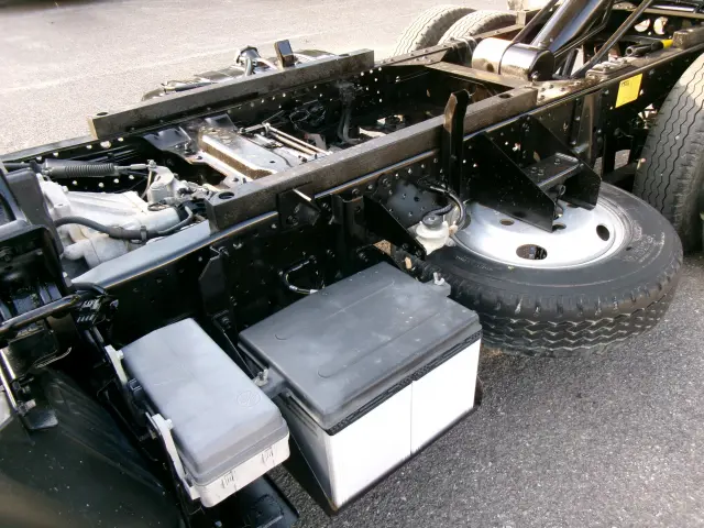 いすゞ エルフ TPG-NKR85AD(2WD)の写真27