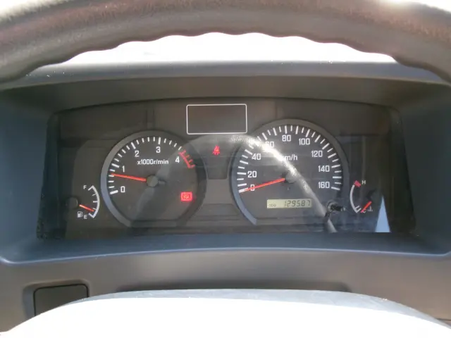 いすゞ エルフ TKG-NPR85AR(2WD)の写真8