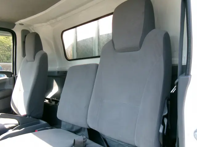いすゞ エルフ TKG-NPR85AR(2WD)の写真13