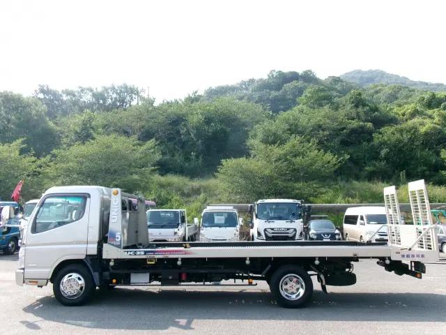 三菱 キャンター PDG-FE83DN(2WD)の写真2