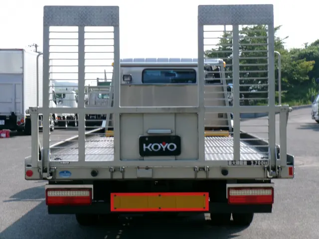 三菱 キャンター PDG-FE83DN(2WD)の写真4