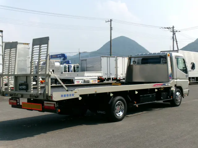 三菱 キャンター PDG-FE83DN(2WD)の写真5