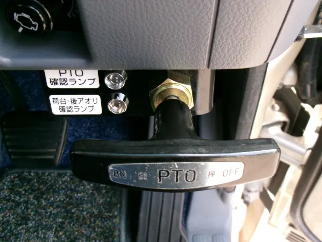 三菱 キャンター PDG-FE83DN(2WD)の写真17